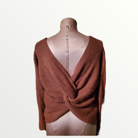 Ladies Open Twist Back Sweater - Size Small - Picture 2 of 3